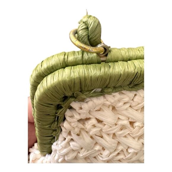 Vintage Magid 1960's White Rafia Straw Purse With Strawberries Made in Japan - Picture 7 of 12